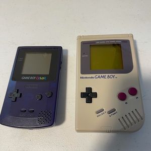 Gameboy Bundle w/Games
